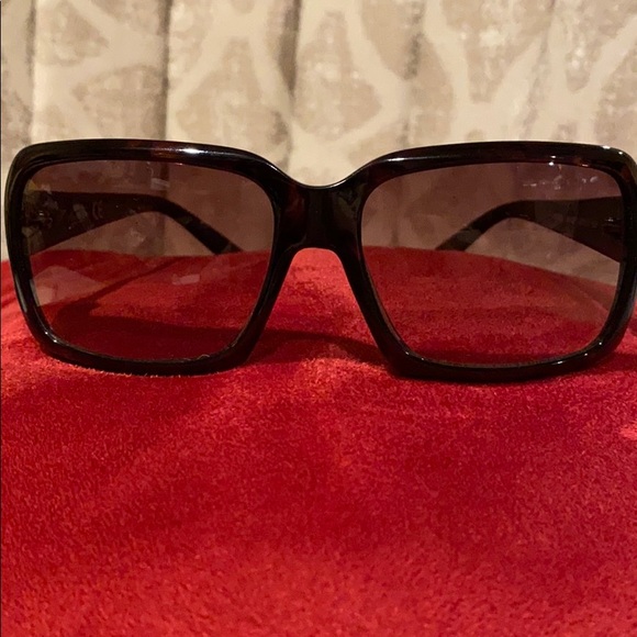 ~Kenneth Cole ~ Black Square Frame Sunglasses - Picture 1 of 7